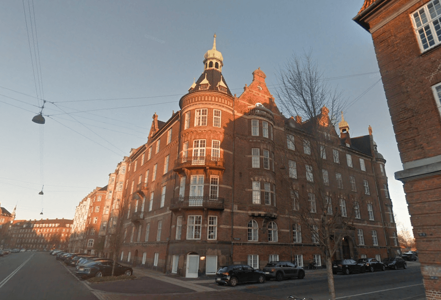 Copenhagen Capital, Stavangergade 6 ligger på hjørnet af Kristianiagade og Stavangergade i Østerbros ambassadekvarter. Foto: Google Maps
