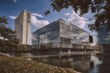 Deloittehuset på Weidekampsgade 6 i 2300 København S - her set fra Amager Boulevard. Foto: Deloitte